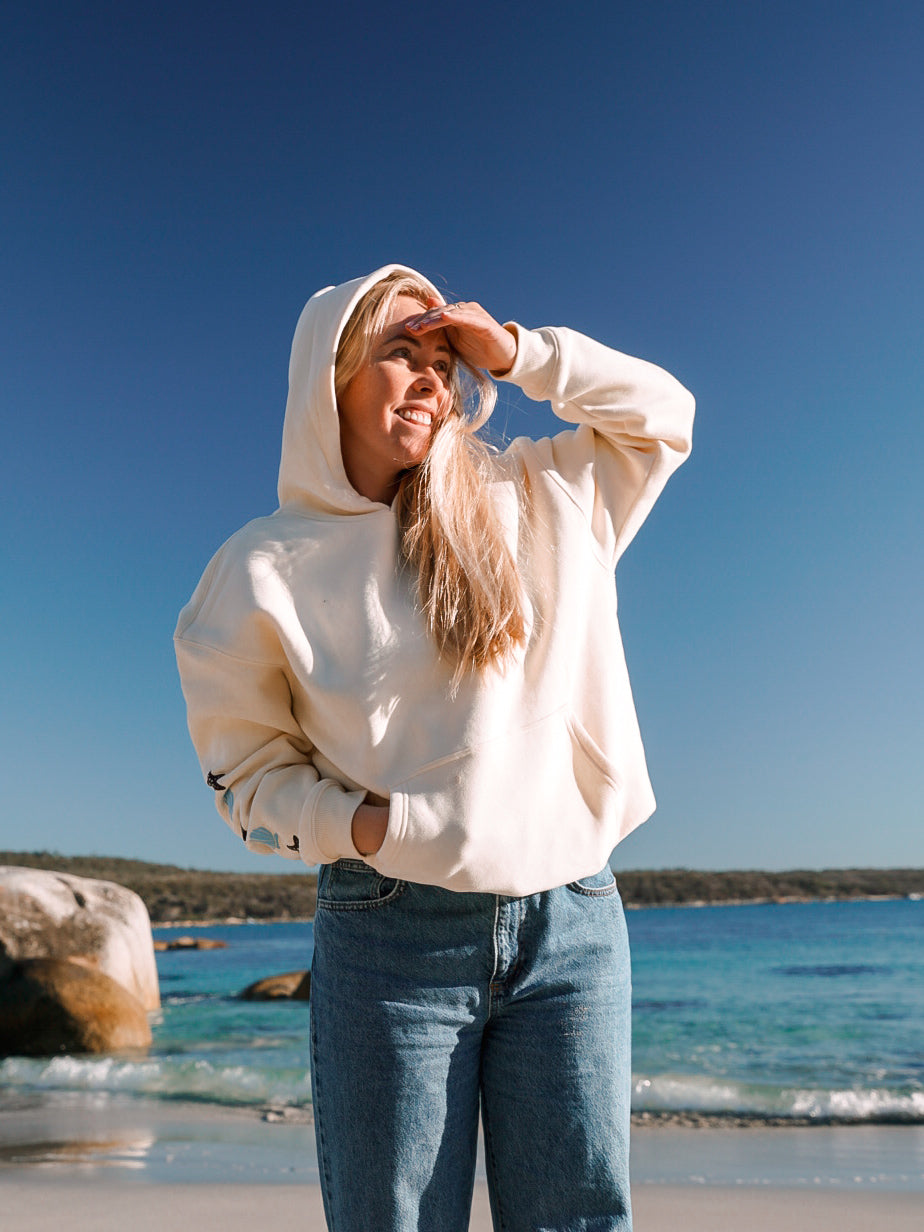 Shelly Surf Check | Oversized Hoodie
