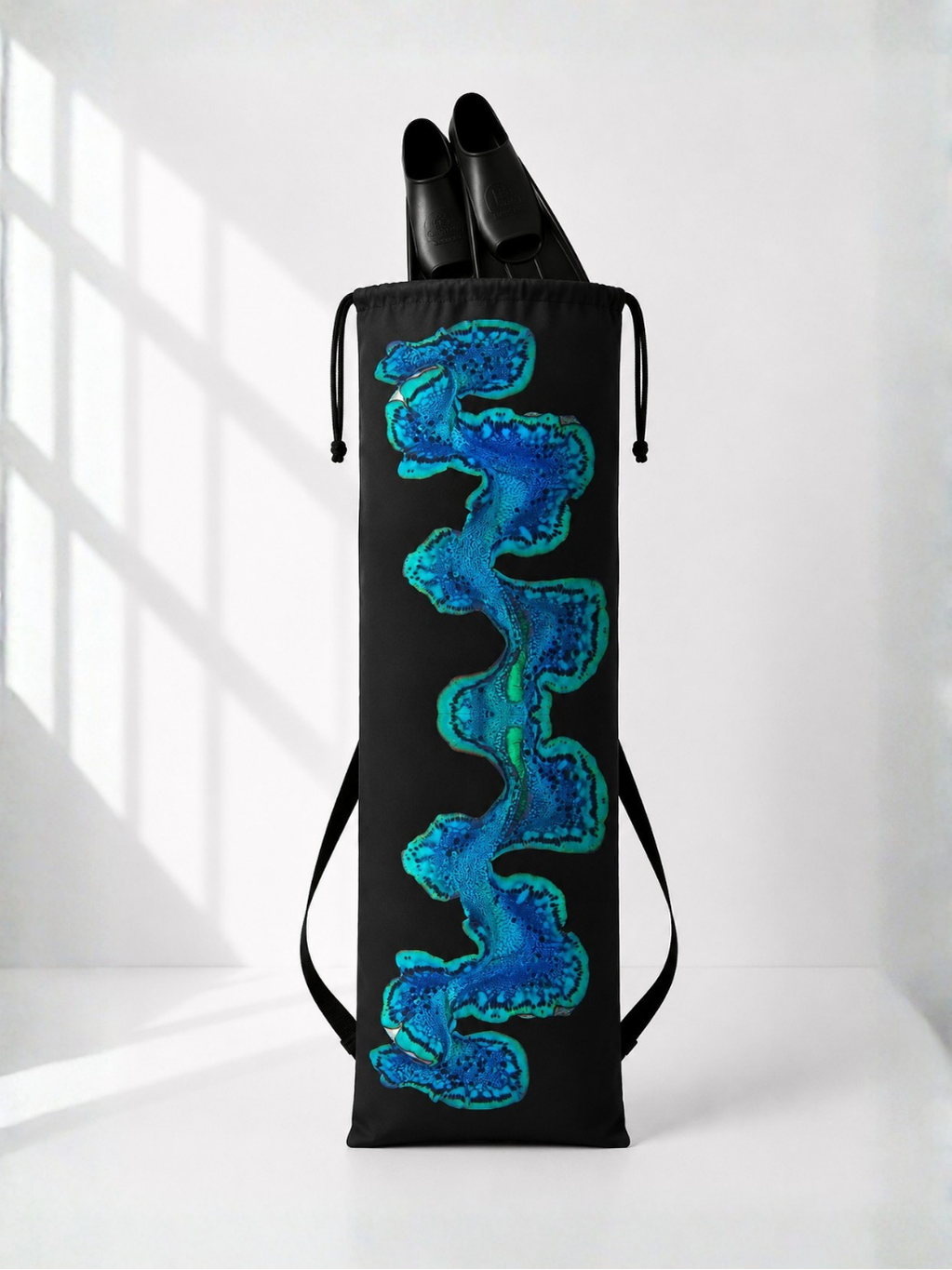 Giant Clam | Fin Bag